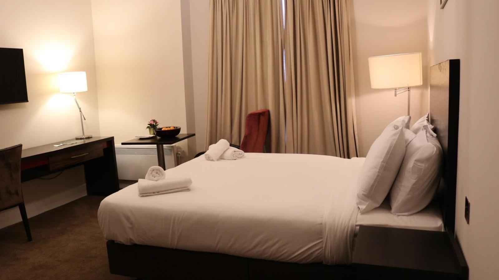 Green Ariana Hotel - Near Wembley And Central ลอนดอน ภายนอก รูปภาพ